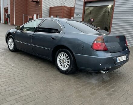 Серый Крайслер 300C, объемом двигателя 2.7 л и пробегом 111 тыс. км за 3500 $, фото 4 на Automoto.ua