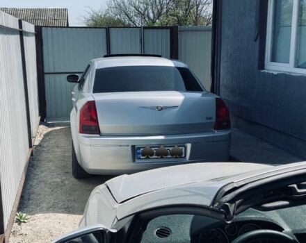 Крайслер 300C 2004 у Кременчуге на Automoto.ua Сірий Крайслер 300C, об'ємом двигуна 3.5 л та пробігом 290 тис. км за 9500 $, фото 6 на Automoto.ua
