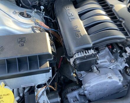 Крайслер 300C 2004 у Кременчуге на Automoto.ua Сірий Крайслер 300C, об'ємом двигуна 3.5 л та пробігом 290 тис. км за 9500 $, фото 19 на Automoto.ua