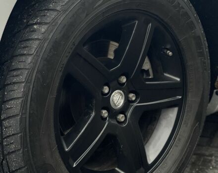 Крайслер 300C 2004 у Кременчуге на Automoto.ua Сірий Крайслер 300C, об'ємом двигуна 3.5 л та пробігом 290 тис. км за 9500 $, фото 15 на Automoto.ua