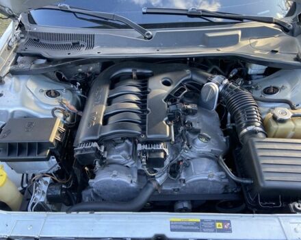 Крайслер 300C 2004 у Кременчуге на Automoto.ua Сірий Крайслер 300C, об'ємом двигуна 3.5 л та пробігом 290 тис. км за 9500 $, фото 21 на Automoto.ua