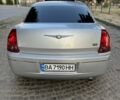 Крайслер 300C 2004 у Кременчуге на Automoto.ua Сірий Крайслер 300C, об'ємом двигуна 3.5 л та пробігом 290 тис. км за 9500 $, фото 3 на Automoto.ua