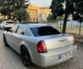 Крайслер 300C 2004 у Кременчуге на Automoto.ua Сірий Крайслер 300C, об'ємом двигуна 3.5 л та пробігом 290 тис. км за 9500 $, фото 2 на Automoto.ua
