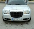 Сірий Крайслер 300C, об'ємом двигуна 3.5 л та пробігом 185 тис. км за 7500 $, фото 1 на Automoto.ua