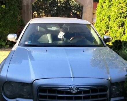 Сірий Крайслер 300C, об'ємом двигуна 3.5 л та пробігом 137 тис. км за 6647 $, фото 2 на Automoto.ua