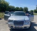 Серый Крайслер 300C, объемом двигателя 2.74 л и пробегом 240 тыс. км за 7500 $, фото 22 на Automoto.ua