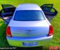 Серый Крайслер 300C, объемом двигателя 2.7 л и пробегом 300 тыс. км за 4999 $, фото 5 на Automoto.ua