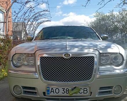 Серый Крайслер 300C, объемом двигателя 2.99 л и пробегом 320 тыс. км за 12000 $, фото 14 на Automoto.ua