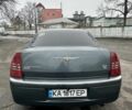 Серый Крайслер 300C, объемом двигателя 3 л и пробегом 336 тыс. км за 9200 $, фото 5 на Automoto.ua