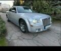 Серый Крайслер 300C, объемом двигателя 3.5 л и пробегом 300 тыс. км за 8588 $, фото 11 на Automoto.ua