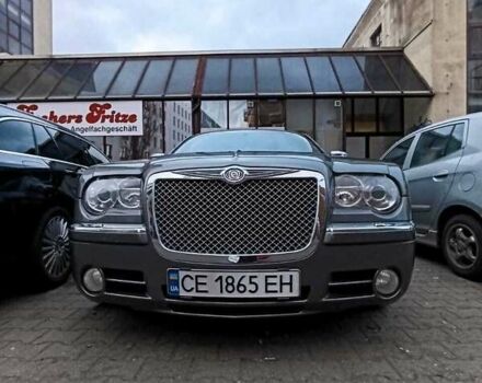 Серый Крайслер 300C, объемом двигателя 2.99 л и пробегом 210 тыс. км за 9000 $, фото 3 на Automoto.ua