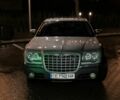 Сірий Крайслер 300C, об'ємом двигуна 2.7 л та пробігом 468 тис. км за 8500 $, фото 1 на Automoto.ua