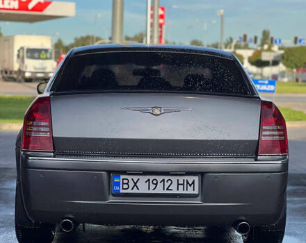 Серый Крайслер 300C, объемом двигателя 2.99 л и пробегом 230 тыс. км за 9000 $, фото 4 на Automoto.ua