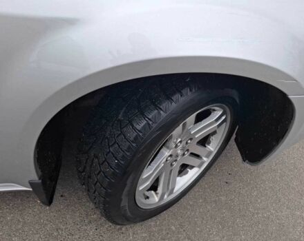 Серый Крайслер 300C, объемом двигателя 2.7 л и пробегом 219 тыс. км за 6500 $, фото 4 на Automoto.ua