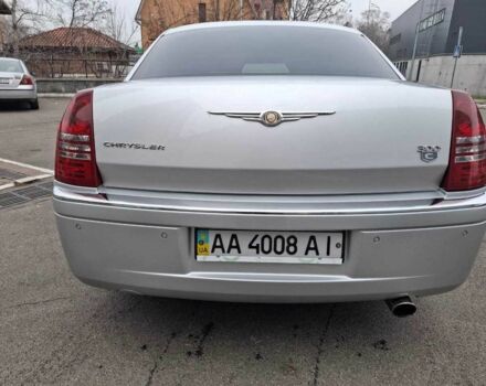 Серый Крайслер 300C, объемом двигателя 2.7 л и пробегом 219 тыс. км за 6500 $, фото 17 на Automoto.ua