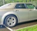 Серый Крайслер 300C, объемом двигателя 2.7 л и пробегом 155 тыс. км за 7999 $, фото 7 на Automoto.ua