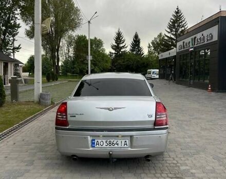 Серый Крайслер 300C, объемом двигателя 2.99 л и пробегом 390 тыс. км за 8700 $, фото 2 на Automoto.ua