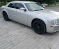 Серый Крайслер 300C, объемом двигателя 2.74 л и пробегом 139 тыс. км за 4900 $, фото 2 на Automoto.ua