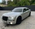 Серый Крайслер 300C, объемом двигателя 2.99 л и пробегом 390 тыс. км за 8700 $, фото 3 на Automoto.ua