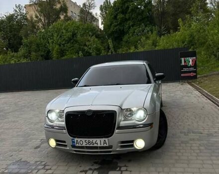 Серый Крайслер 300C, объемом двигателя 2.99 л и пробегом 390 тыс. км за 8700 $, фото 8 на Automoto.ua