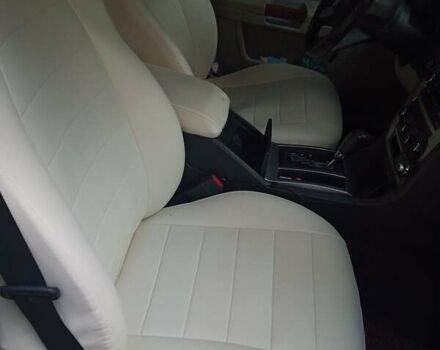 Серый Крайслер 300C, объемом двигателя 3.52 л и пробегом 230 тыс. км за 2950 $, фото 2 на Automoto.ua