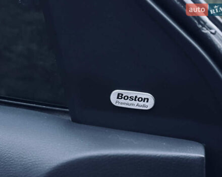 Сірий Крайслер 300C, об'ємом двигуна 3 л та пробігом 280 тис. км за 6000 $, фото 15 на Automoto.ua