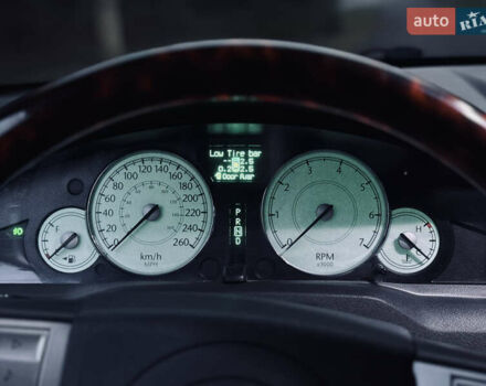 Сірий Крайслер 300C, об'ємом двигуна 3 л та пробігом 280 тис. км за 6000 $, фото 13 на Automoto.ua