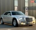 Серый Крайслер 300C, объемом двигателя 2.99 л и пробегом 216 тыс. км за 8900 $, фото 1 на Automoto.ua