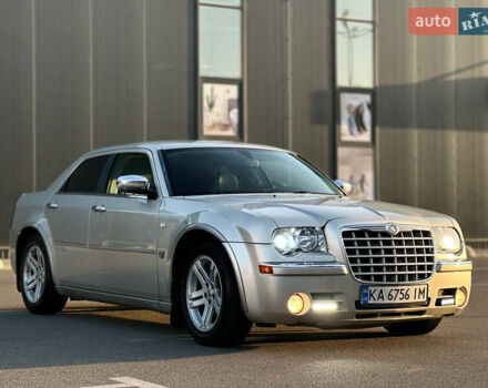Сірий Крайслер 300C, об'ємом двигуна 2.99 л та пробігом 216 тис. км за 9200 $, фото 2 на Automoto.ua