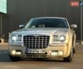 Серый Крайслер 300C, объемом двигателя 2.99 л и пробегом 216 тыс. км за 8900 $, фото 3 на Automoto.ua