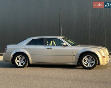 Серый Крайслер 300C, объемом двигателя 2.99 л и пробегом 216 тыс. км за 8900 $, фото 6 на Automoto.ua
