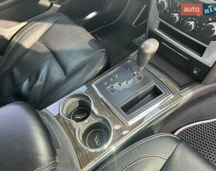 Серый Крайслер 300C, объемом двигателя 2.99 л и пробегом 211 тыс. км за 9400 $, фото 11 на Automoto.ua