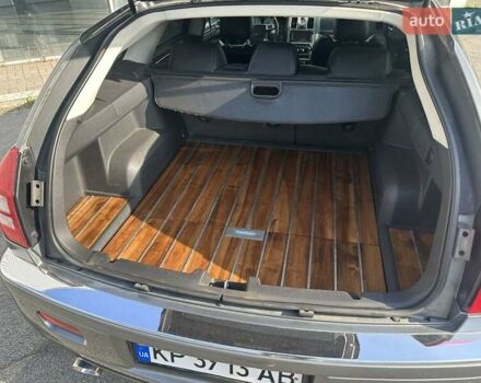 Серый Крайслер 300C, объемом двигателя 2.99 л и пробегом 211 тыс. км за 9400 $, фото 15 на Automoto.ua