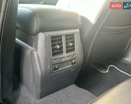 Серый Крайслер 300C, объемом двигателя 2.99 л и пробегом 211 тыс. км за 9400 $, фото 3 на Automoto.ua