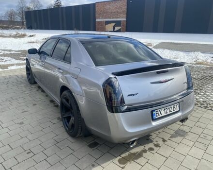 Серый Крайслер 300C, объемом двигателя 3.6 л и пробегом 300 тыс. км за 11800 $, фото 3 на Automoto.ua