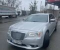 Серый Крайслер 300C, объемом двигателя 3 л и пробегом 215 тыс. км за 11000 $, фото 1 на Automoto.ua