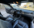 Серый Крайслер 300C, объемом двигателя 5.7 л и пробегом 157 тыс. км за 15000 $, фото 12 на Automoto.ua