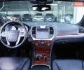 Серый Крайслер 300C, объемом двигателя 3.6 л и пробегом 125 тыс. км за 12300 $, фото 12 на Automoto.ua
