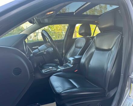 Серый Крайслер 300C, объемом двигателя 3.6 л и пробегом 125 тыс. км за 5500 $, фото 7 на Automoto.ua