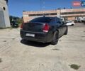 Серый Крайслер 300C, объемом двигателя 5.65 л и пробегом 170 тыс. км за 37000 $, фото 6 на Automoto.ua