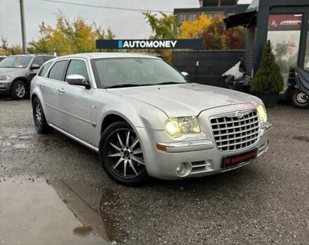 Сірий Крайслер 300C, об'ємом двигуна 5.65 л та пробігом 328 тис. км за 8999 $, фото 4 на Automoto.ua