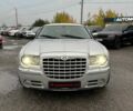 Серый Крайслер 300C, объемом двигателя 5.65 л и пробегом 328 тыс. км за 8999 $, фото 1 на Automoto.ua