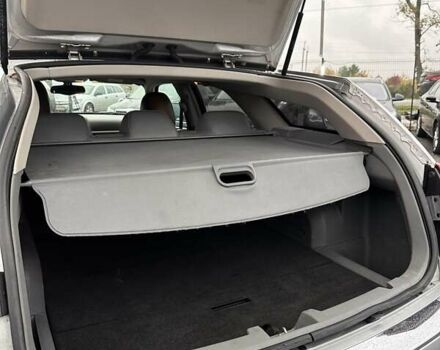 Сірий Крайслер 300C, об'ємом двигуна 5.65 л та пробігом 328 тис. км за 8999 $, фото 16 на Automoto.ua