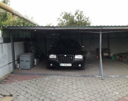 Сірий Крайслер 300C, об'ємом двигуна 5.7 л та пробігом 350 тис. км за 8500 $, фото 4 на Automoto.ua