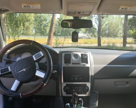 Крайслер 300C 2007 в Киеве на Automoto.ua Серый Крайслер 300C, объемом двигателя 3 л и пробегом 317 тыс. км за 8084 $, фото 9 на Automoto.ua