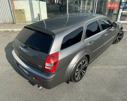 Сірий Крайслер 300C, об'ємом двигуна 2.99 л та пробігом 211 тис. км за 9400 $, фото 3 на Automoto.ua