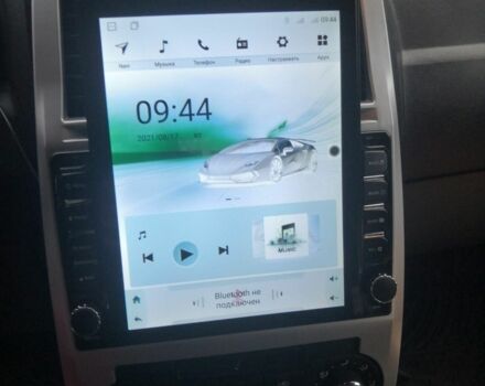 Серый Крайслер 300C, объемом двигателя 3.5 л и пробегом 137 тыс. км за 6647 $, фото 1 на Automoto.ua