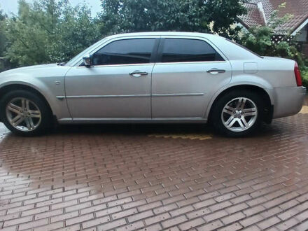Крайслер 300C 2006 в Киеве на Automoto.ua Серый Крайслер 300C, объемом двигателя 2.7 л и пробегом 219 тыс. км за 6000 $, фото 1 на Automoto.ua