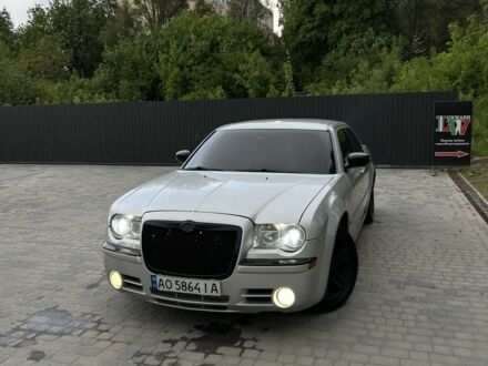 Крайслер 300C 2006 у Тернополі на Automoto.ua Сірий Крайслер 300C, об'ємом двигуна 3 л та пробігом 399 тис. км за 9500 $, фото 1 на Automoto.ua