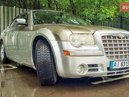 Крайслер 300C 2006 в Броварах на Automoto.ua Серый Крайслер 300C, объемом двигателя 2.7 л и пробегом 155 тыс. км за 7999 $, фото 1 на Automoto.ua